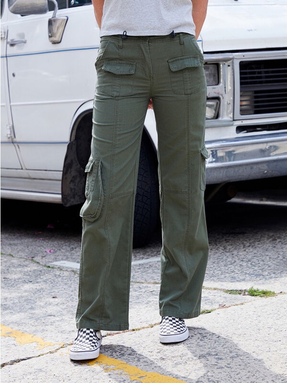 Brandy Melville Kim Cargo Pants